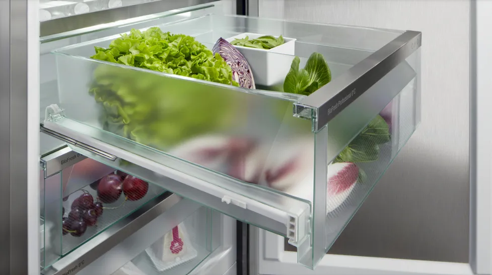 Soft-telescopic Rails