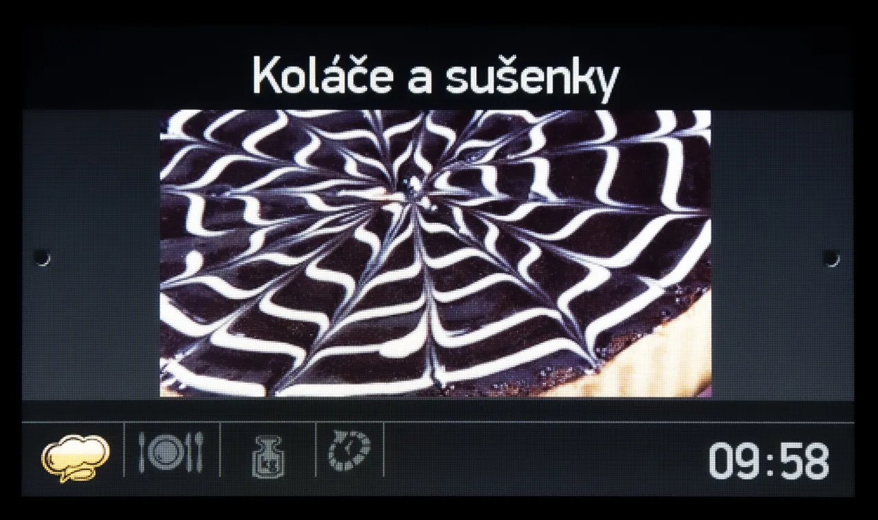 media.product.imagealternatetextformat