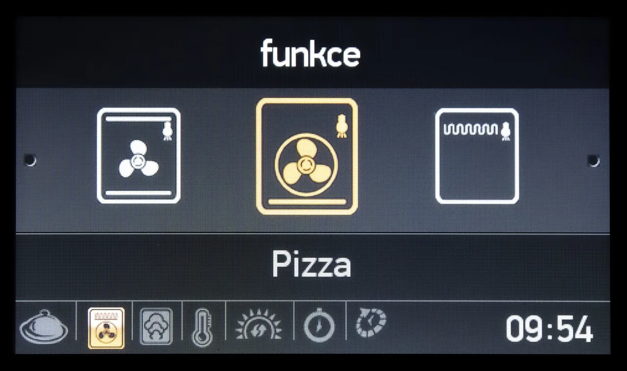 media.product.imagealternatetextformat