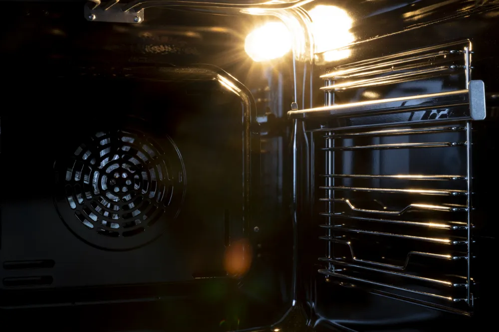 media.product.imagealternatetextformat