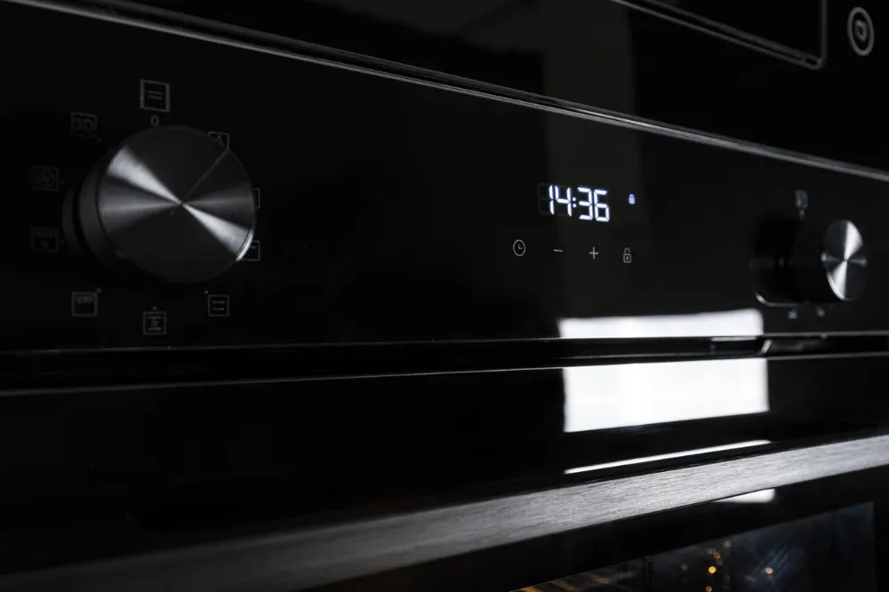 media.product.imagealternatetextformat