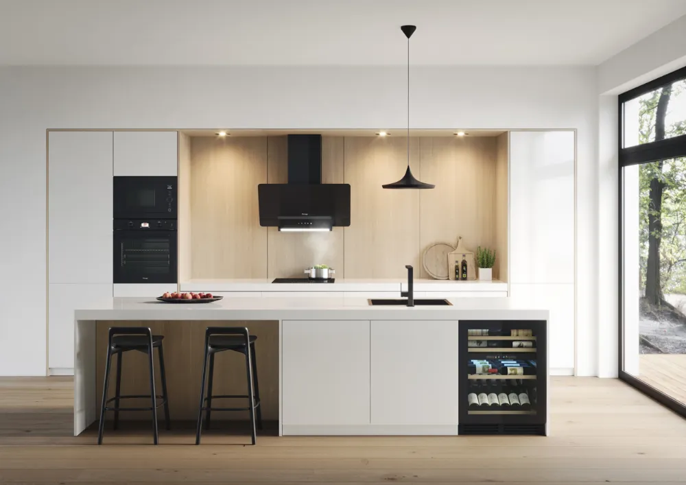 media.product.imagealternatetextformat