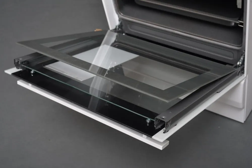 media.product.imagealternatetextformat