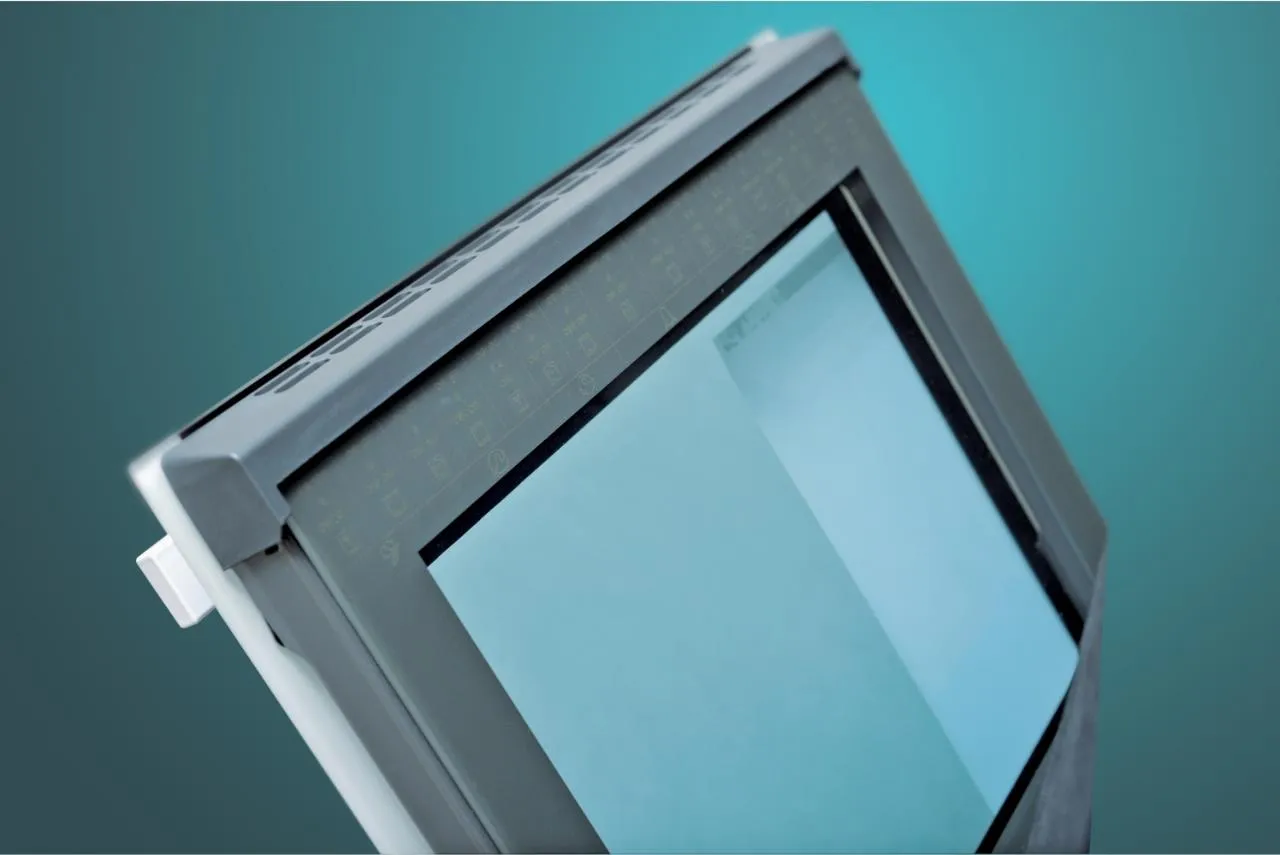 media.product.imagealternatetextformat