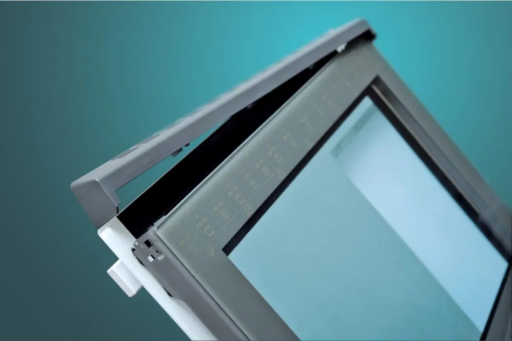 media.product.imagealternatetextformat