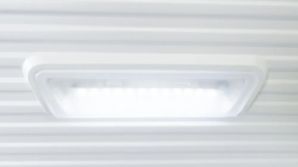 media.product.imagealternatetextformat