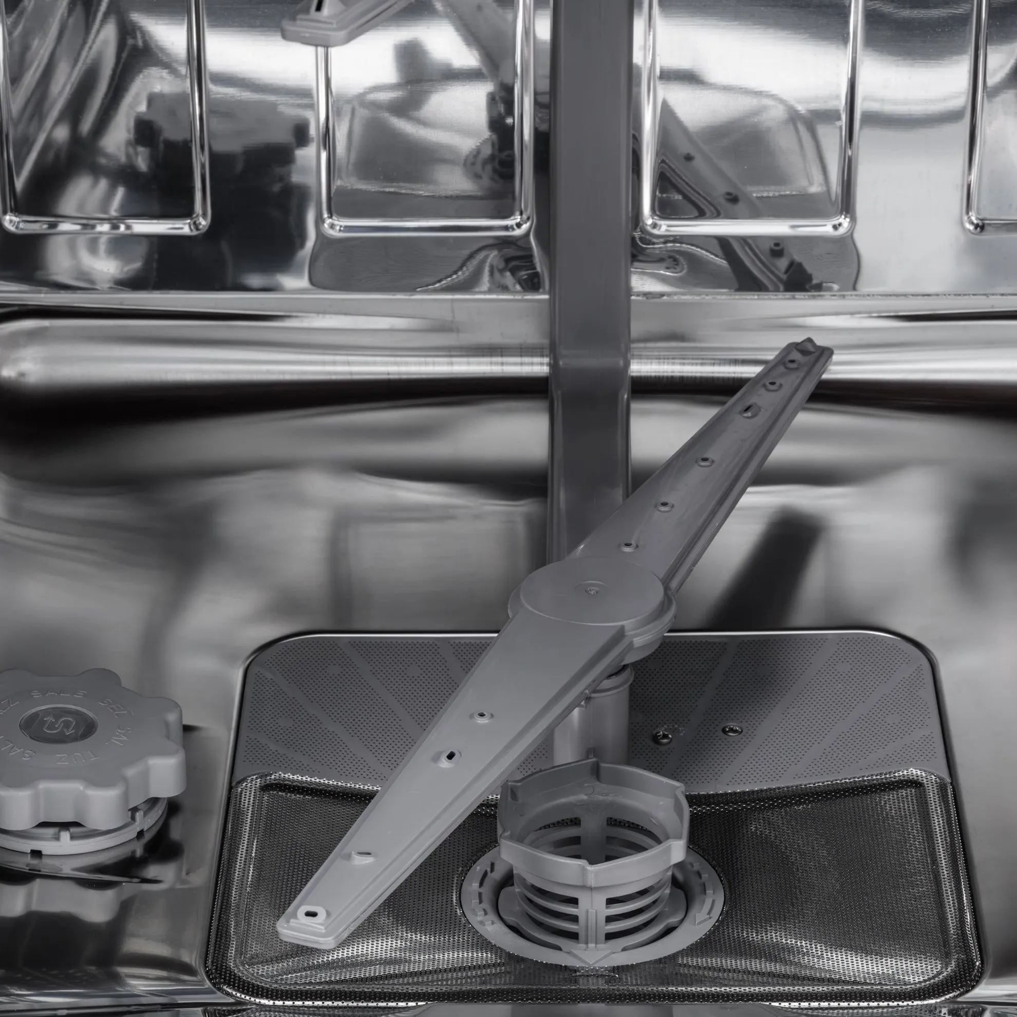 media.product.imagealternatetextformat