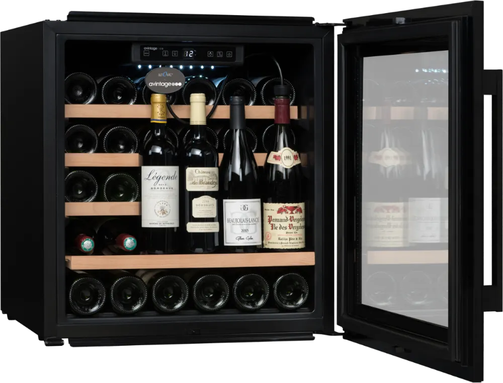 media.product.imagealternatetextformat
