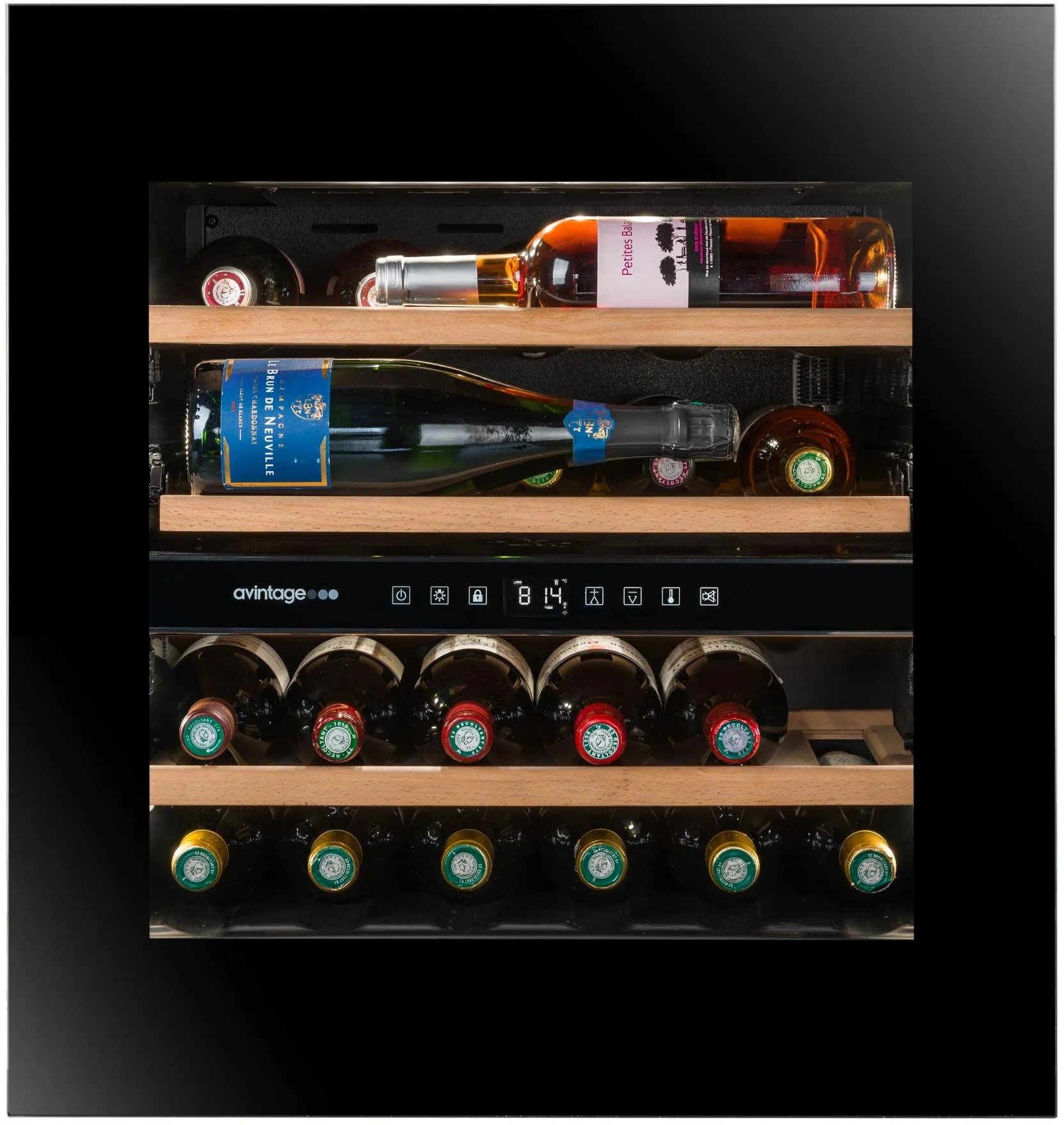 media.product.imagealternatetextformat