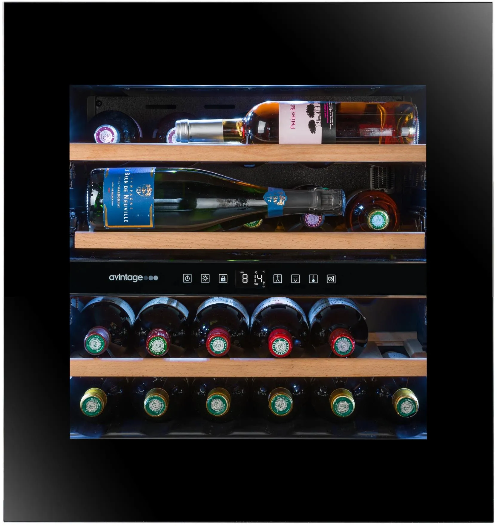 media.product.imagealternatetextformat