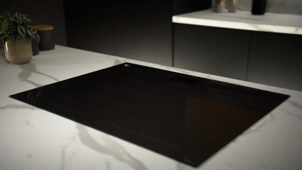 media.product.imagealternatetextformat