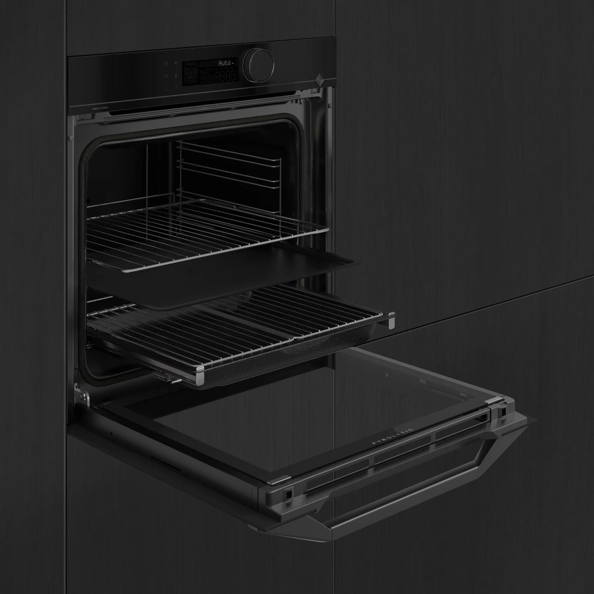 media.product.imagealternatetextformat