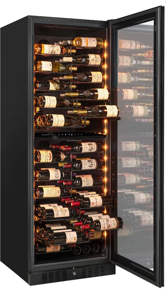media.product.imagealternatetextformat