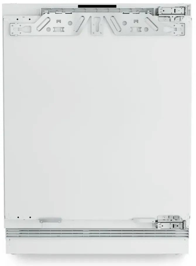 media.product.imagealternatetextformat