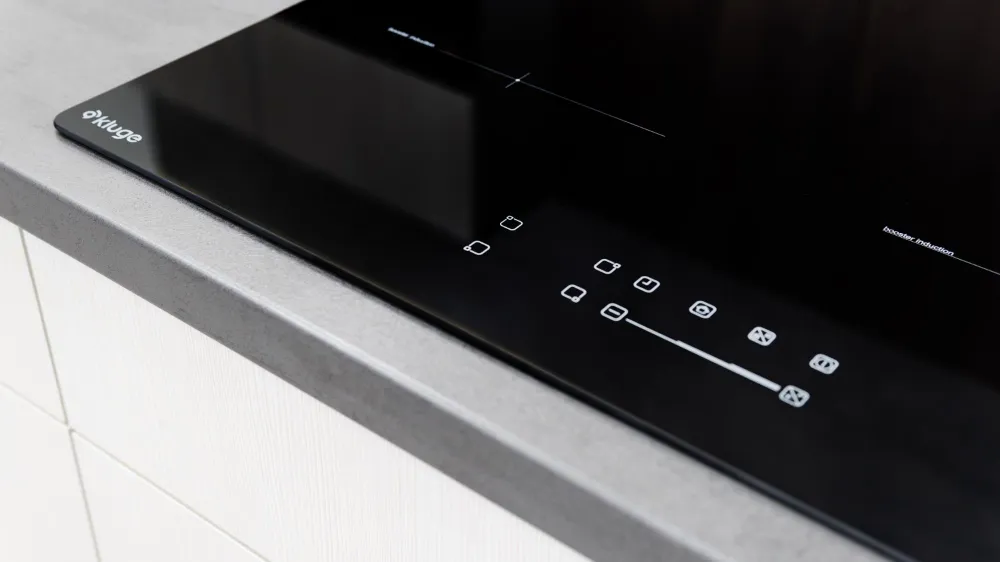 media.product.imagealternatetextformat