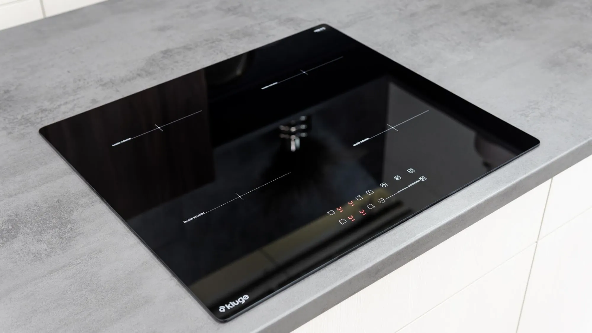 media.product.imagealternatetextformat