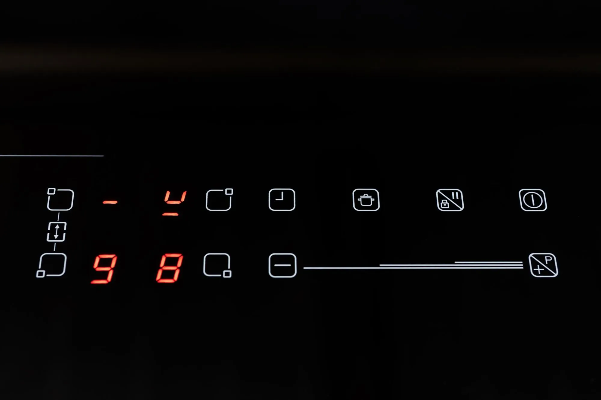 media.product.imagealternatetextformat