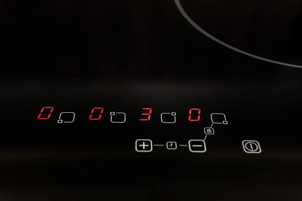 media.product.imagealternatetextformat