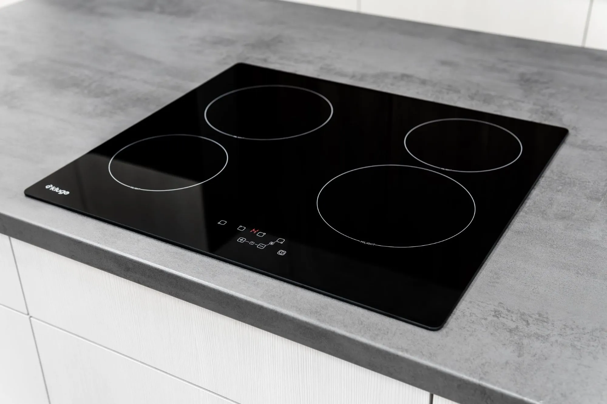 media.product.imagealternatetextformat