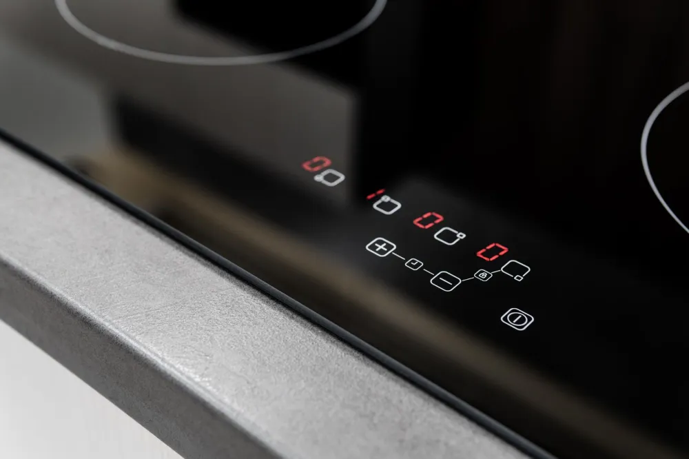 media.product.imagealternatetextformat