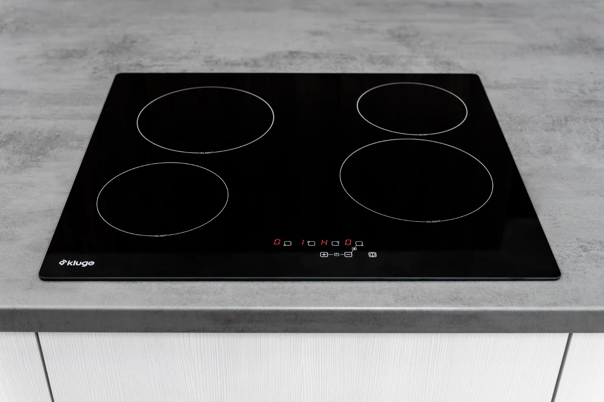 media.product.imagealternatetextformat