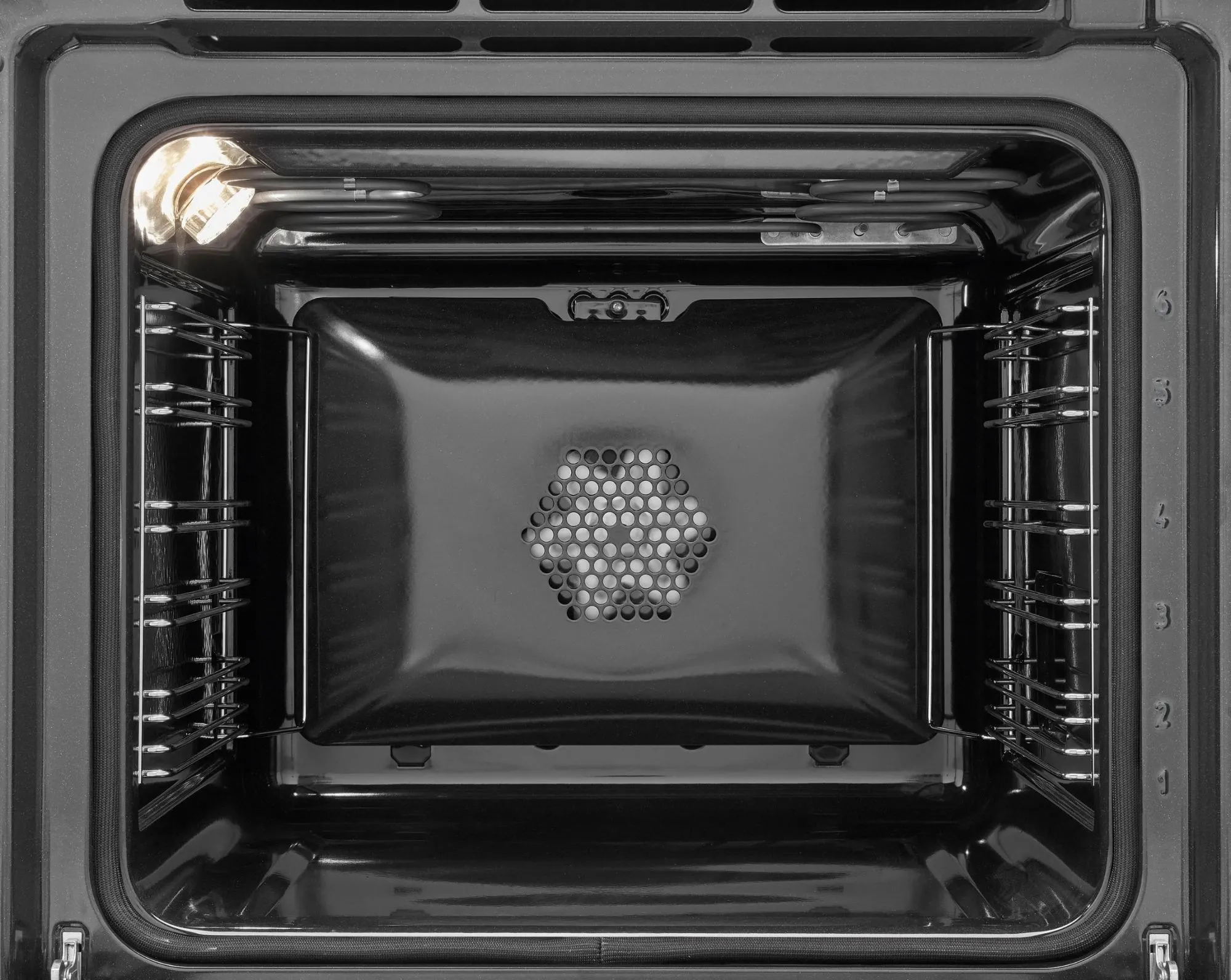 media.product.imagealternatetextformat